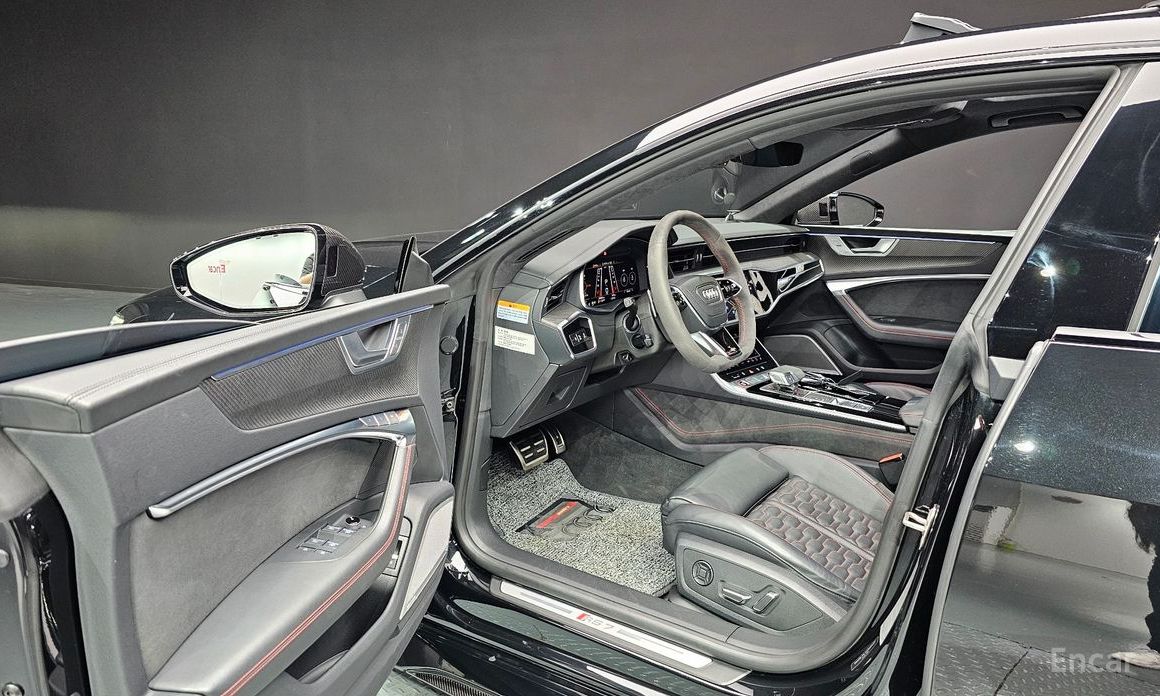 RS7 (4K)4.0 TFSI Quattro 10