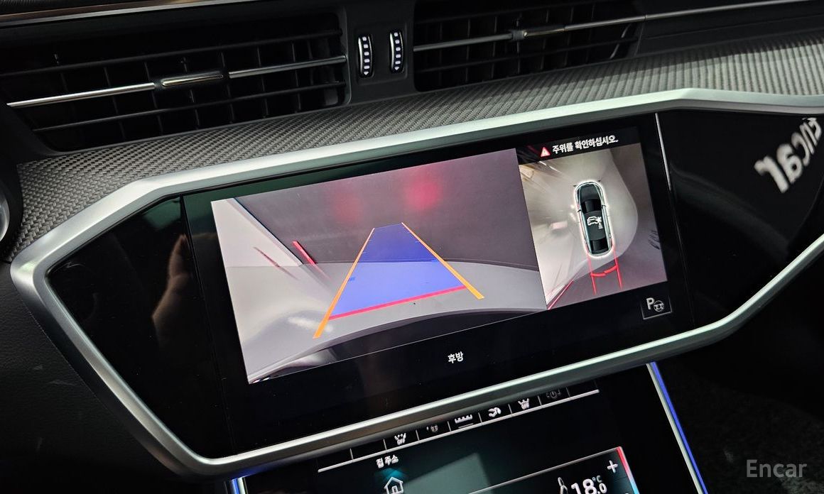 RS7 (4K)4.0 TFSI Quattro 14