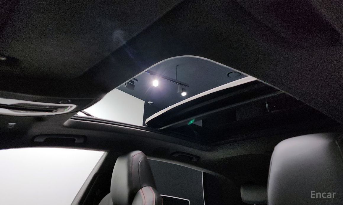 RSQ8 (4M) 4.0 TFSI Quattro 19