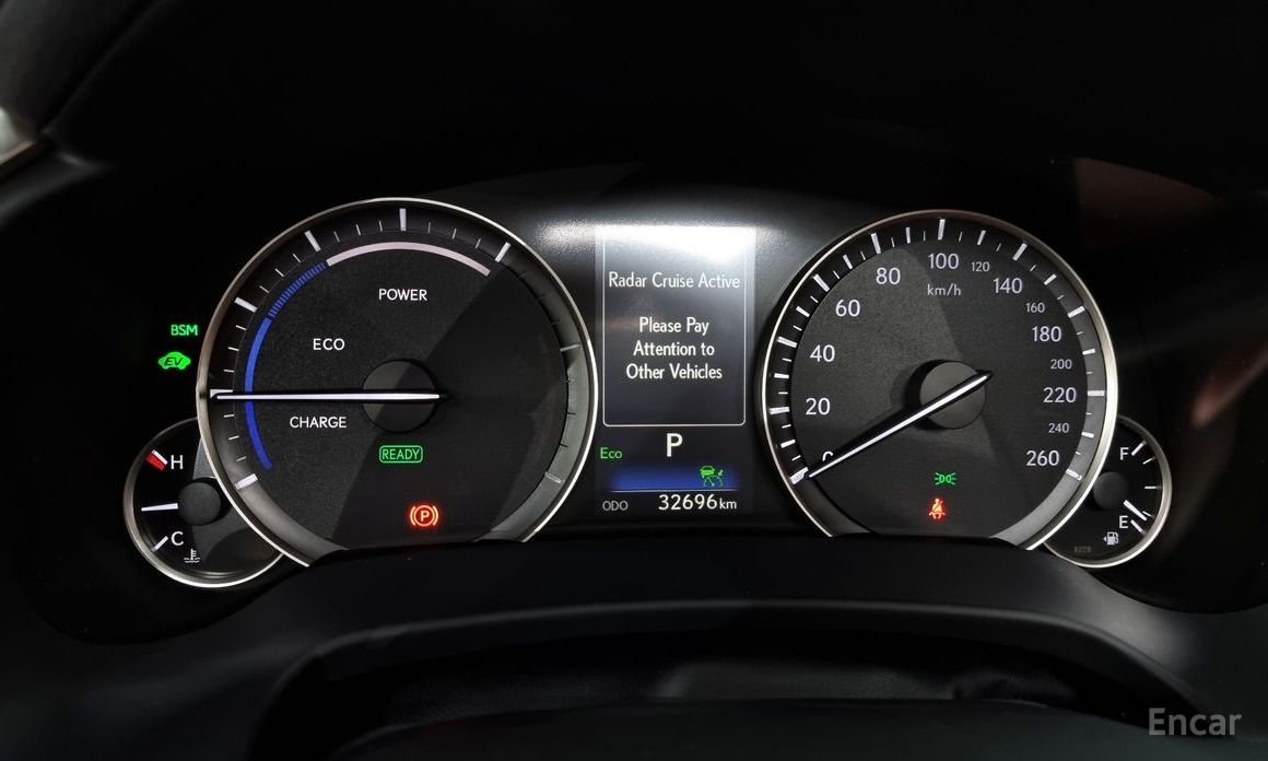 Lexus RX450hL 4th Generation Executive №9