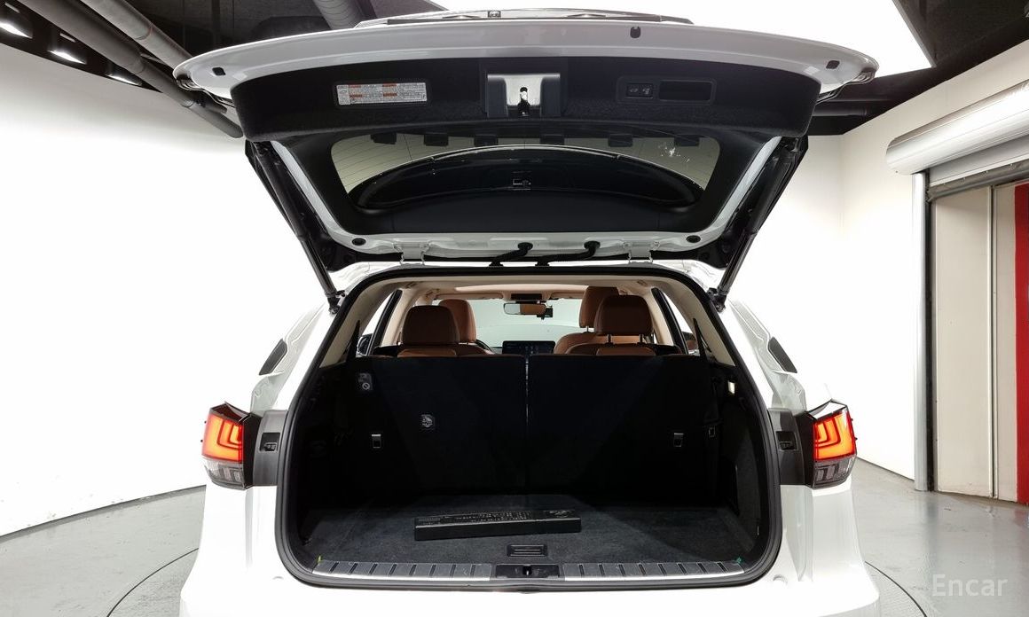 Lexus RX450hL 4th Generation Executive №21
