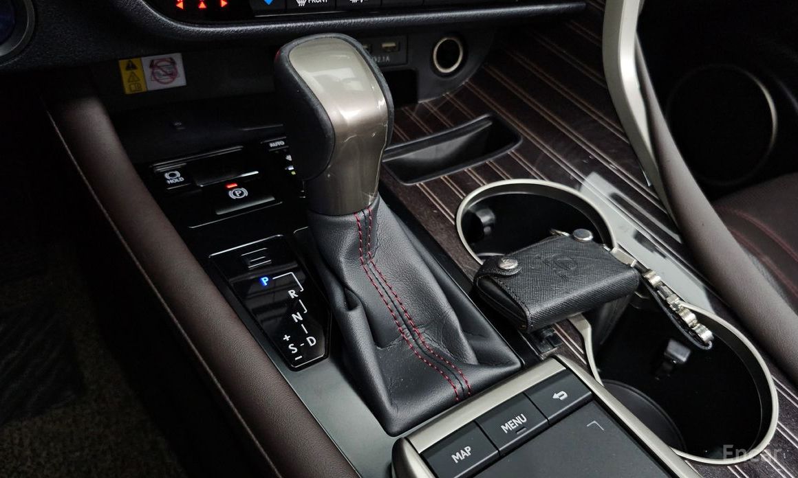 Lexus RX450h 4th Generation Executive №10