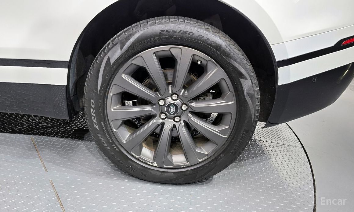 Range Rover Bella 3. 0 P380 R-Dynamic SE 6