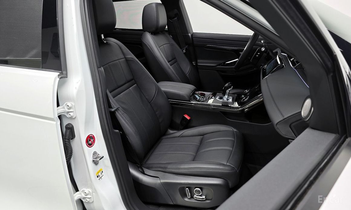 Range Rover Evoque 2nd Generation P250 R-Dynamic SE 11