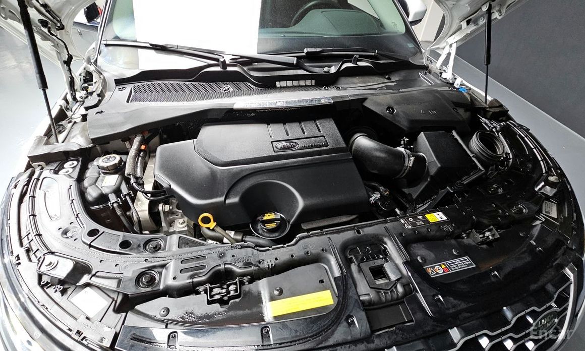 Range Rover Evoque 2nd Generation P250 SE 7