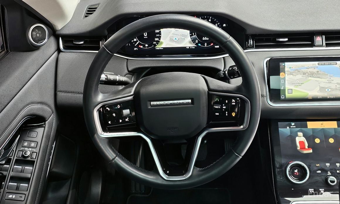 Range Rover Evoque 2nd Generation P250 SE 15