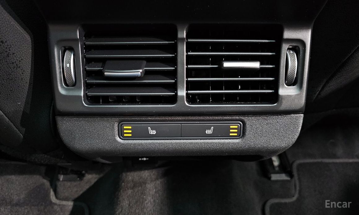 Range Rover Evoque 2nd Generation P250 SE 20