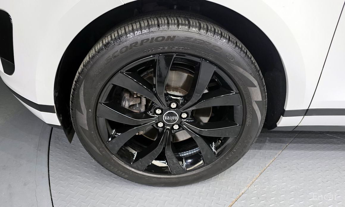 Range Rover Evoque 2nd Generation P250 SE 6