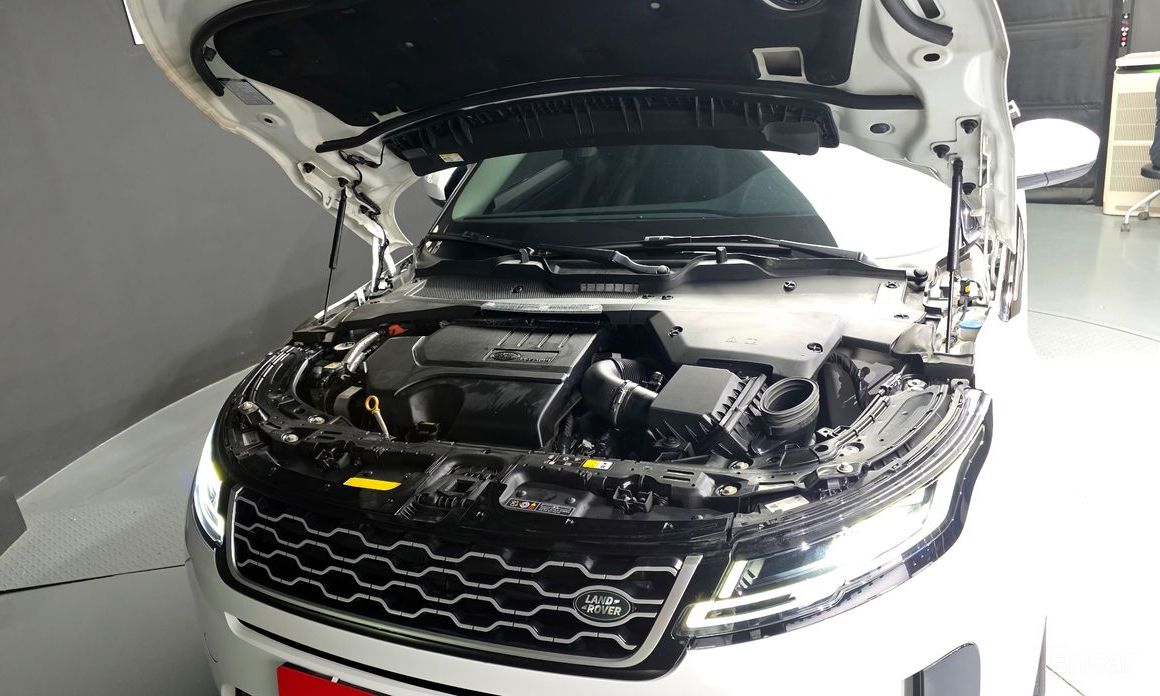 Range Rover Evoque 2nd Generation P250 SE 7