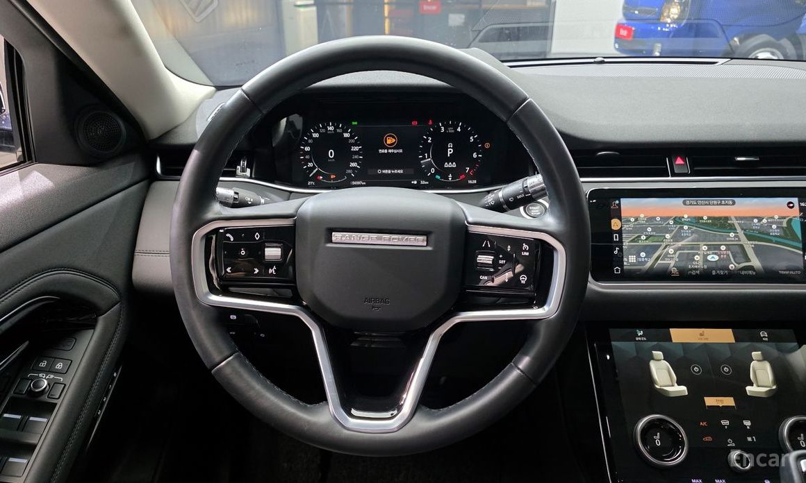 Range Rover Evoque 2nd Generation P250 SE 14