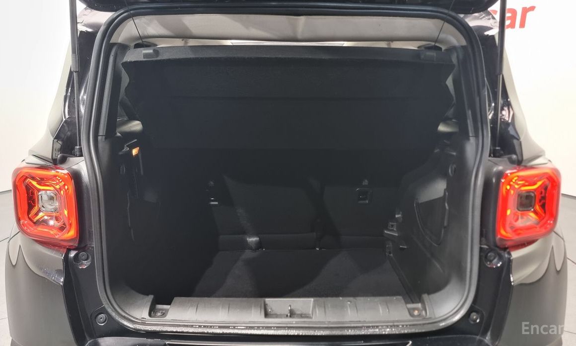 Renegade 2.4 Limited 21