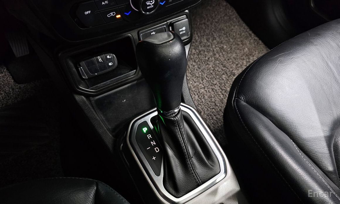 Jeep Renegade 2.4 Limited №10