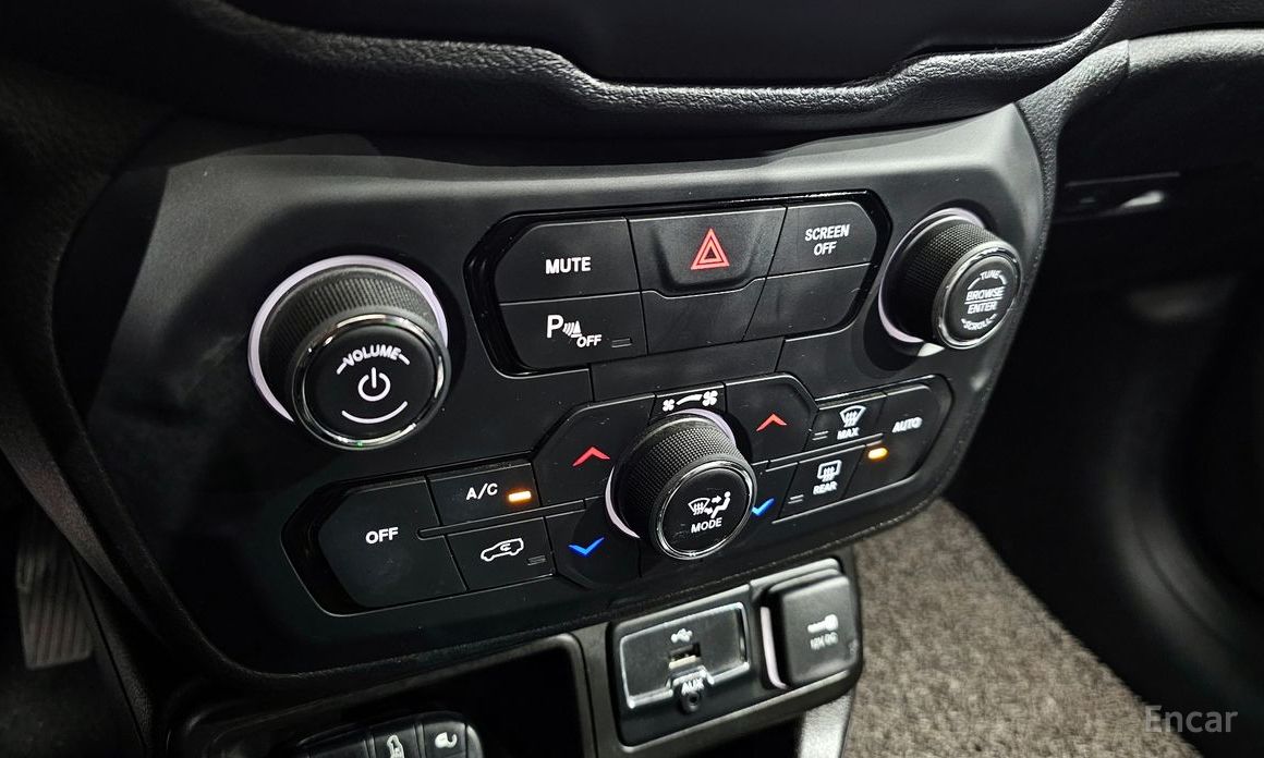 Jeep Renegade 2.4 Limited №20