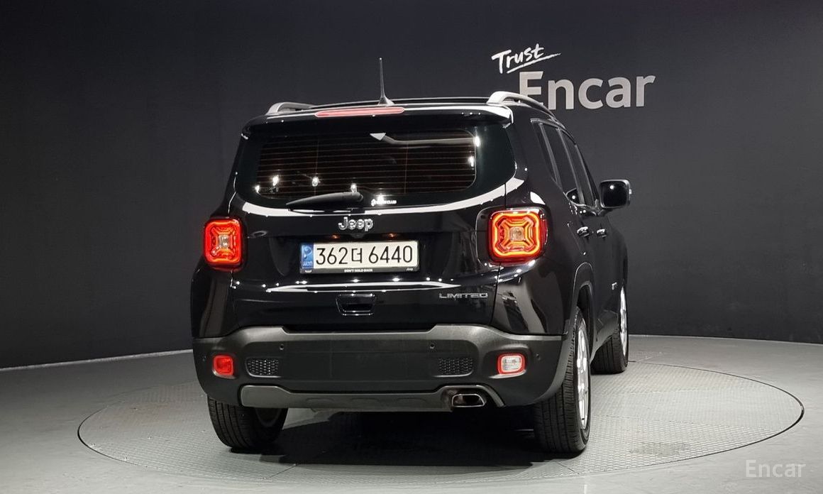 Renegade 2.4 Limited 5