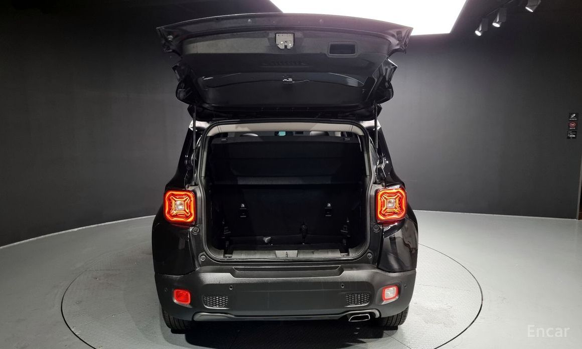 Renegade 2.4 Limited 21