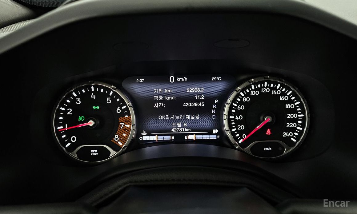 Jeep Renegade 2.4 Limited №9