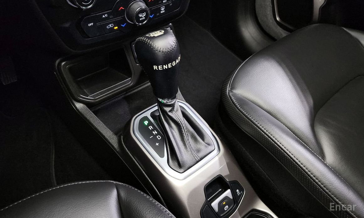 Jeep Renegade 2.4 Limited №10