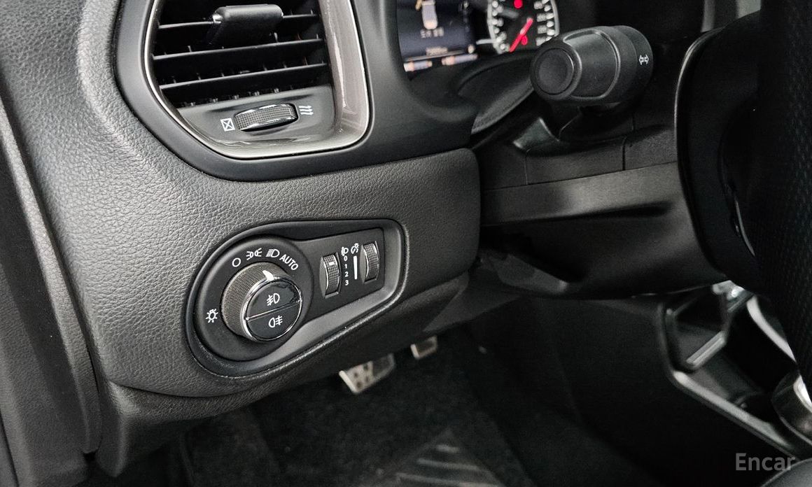 Jeep Renegade 2.4 Limited №19