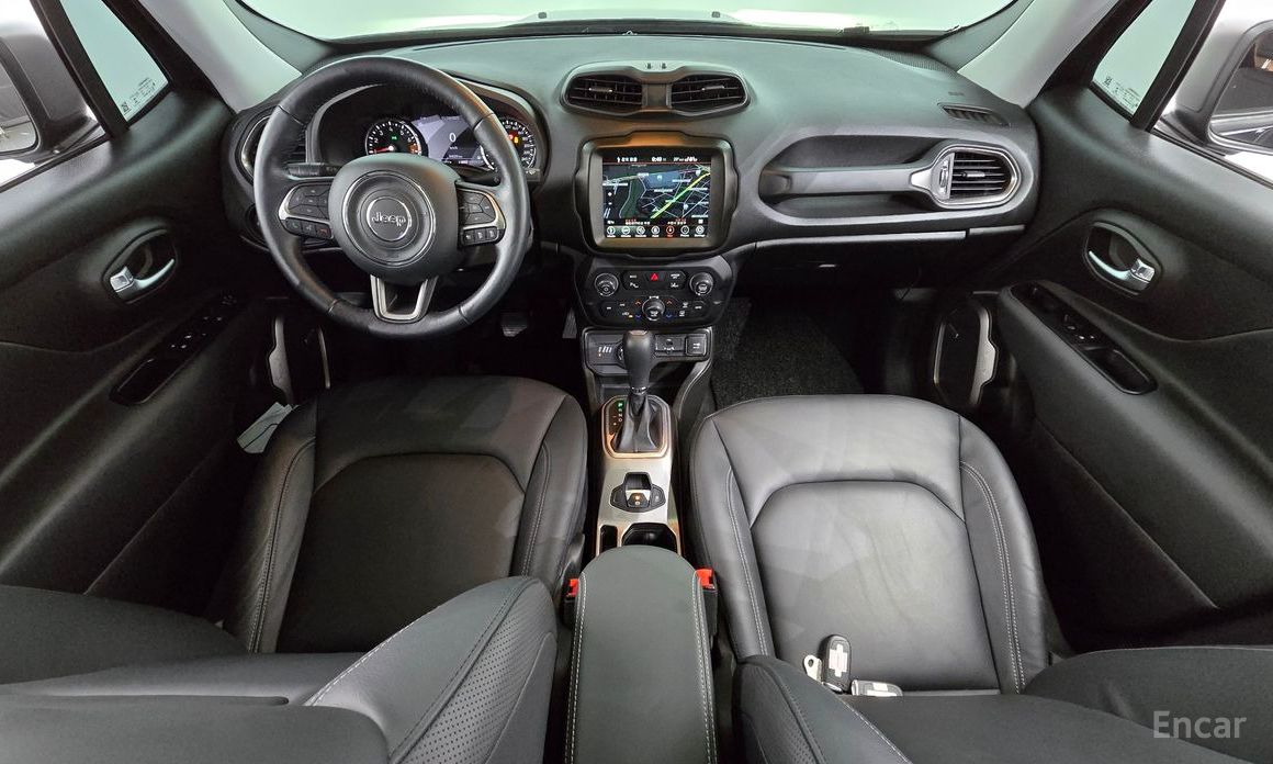 Renegade 2.4 Limited AWD 8