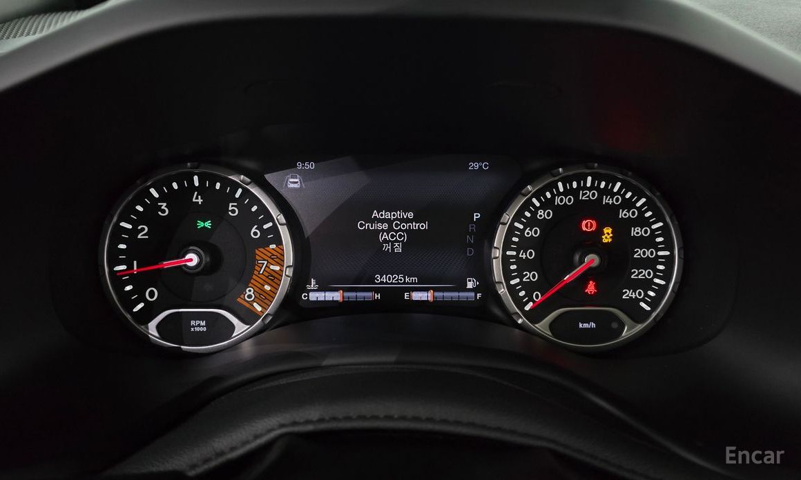 Renegade 2.4 Limited AWD 9