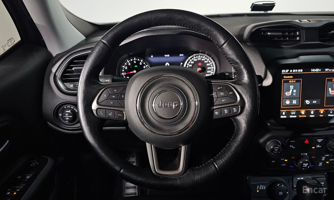 Renegade 2.4 Limited AWD 13