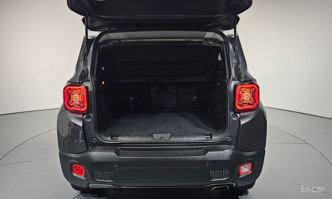 Renegade 2.4 Limited AWD 20