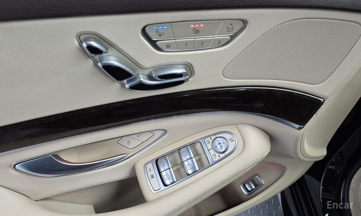 S-Class W222S350 d 4MATIC AMG Line 18