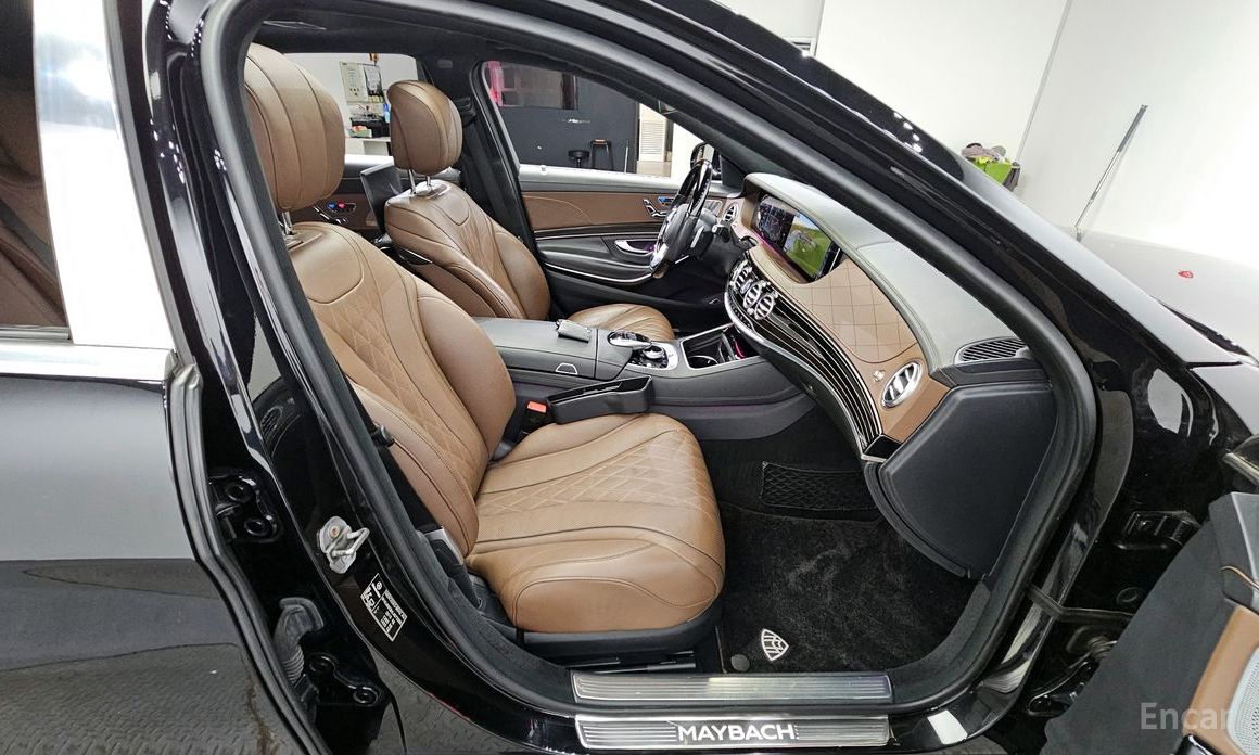 S-Class W222 Maybach S560 4MATIC 13