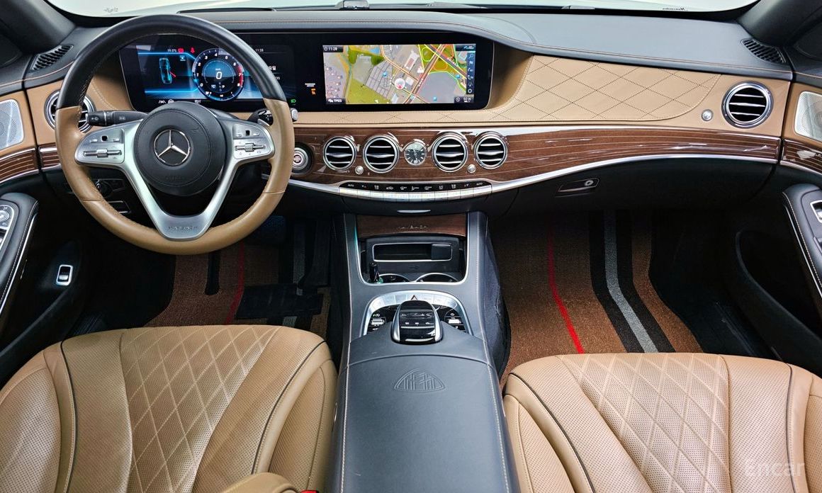 S-Class W222 Maybach S560 4MATIC Rodeo Drive LA Edition 8