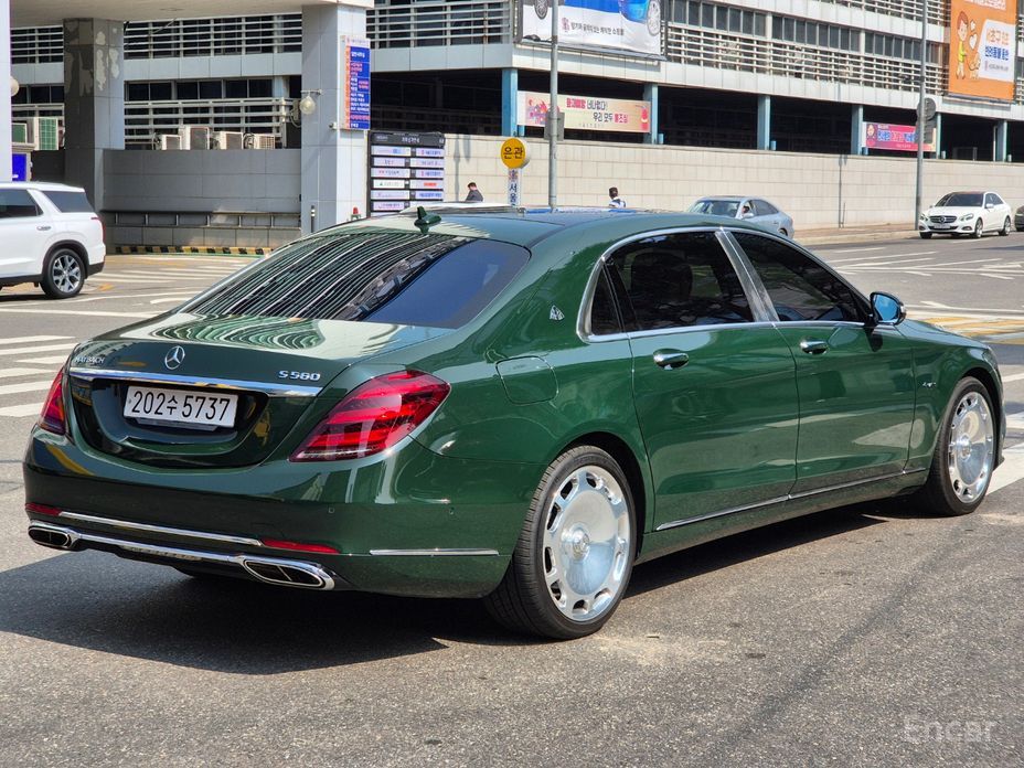 S-Class W222 Maybach S560 4MATIC Rodeo Drive LA Edition 21
