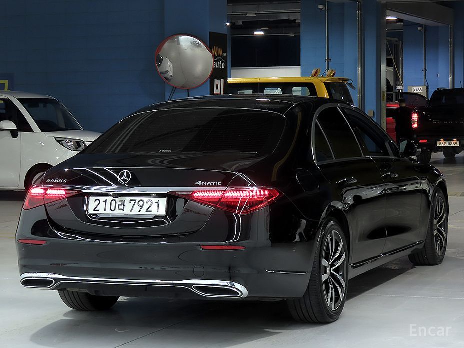 Mercedes-Benz S-Class W223S350 d №3