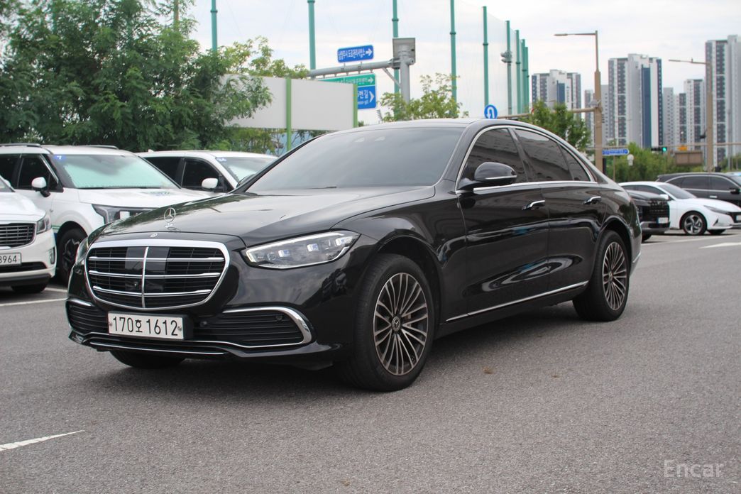 Mercedes-Benz S-Class W223S350 d №2