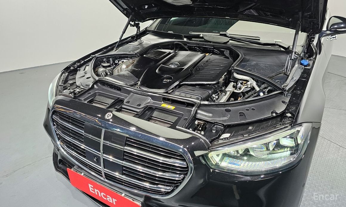 S-Class W223S400 d 4MATIC 7