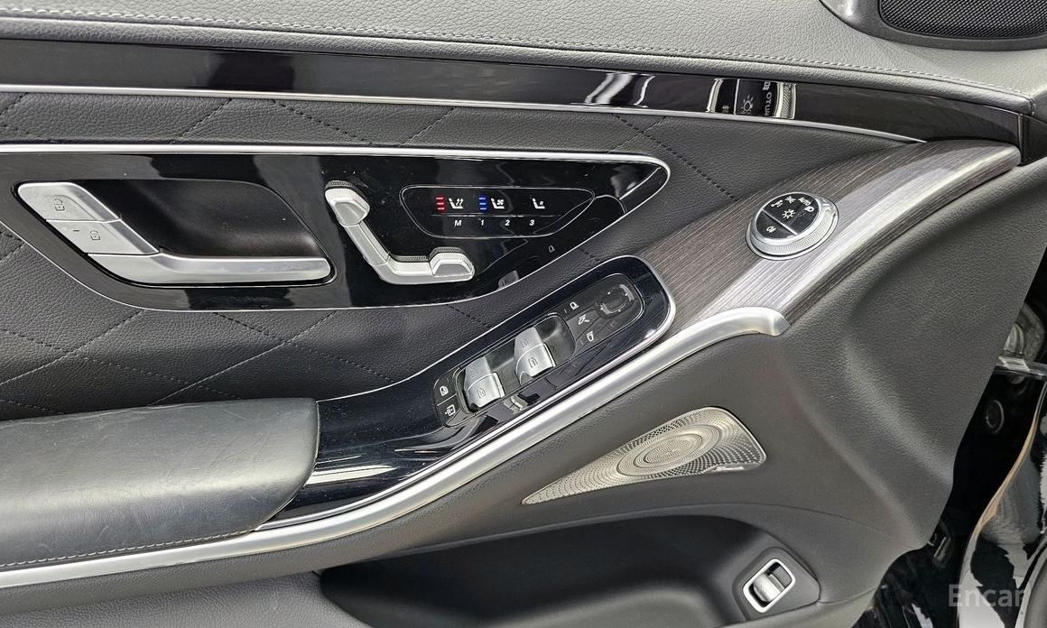 S-Class W223S400 d 4MATIC 15