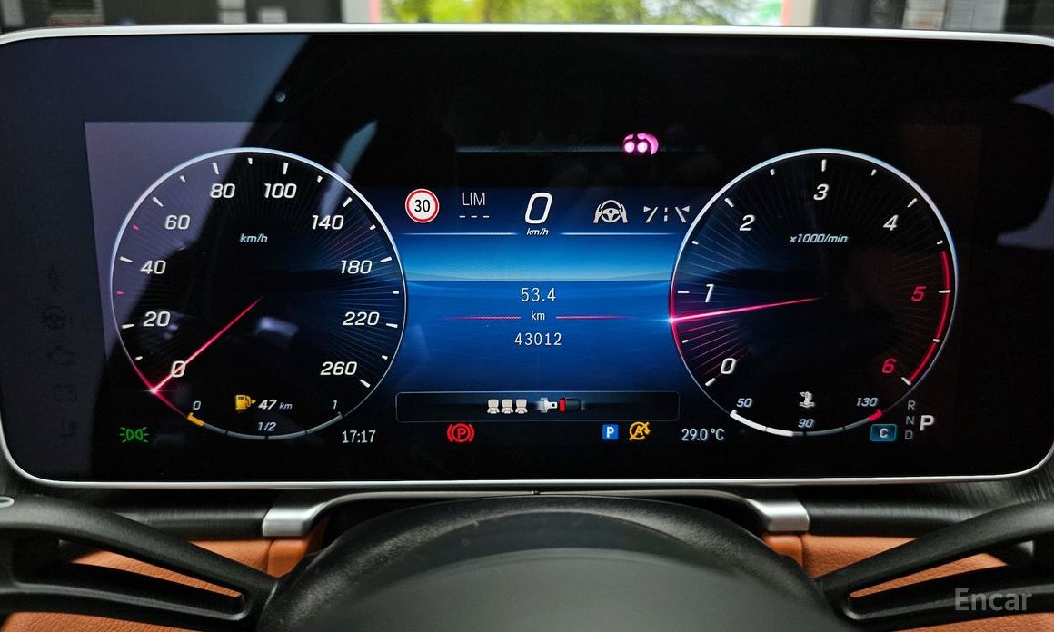 S-Class W223S400 d 4MATIC 9