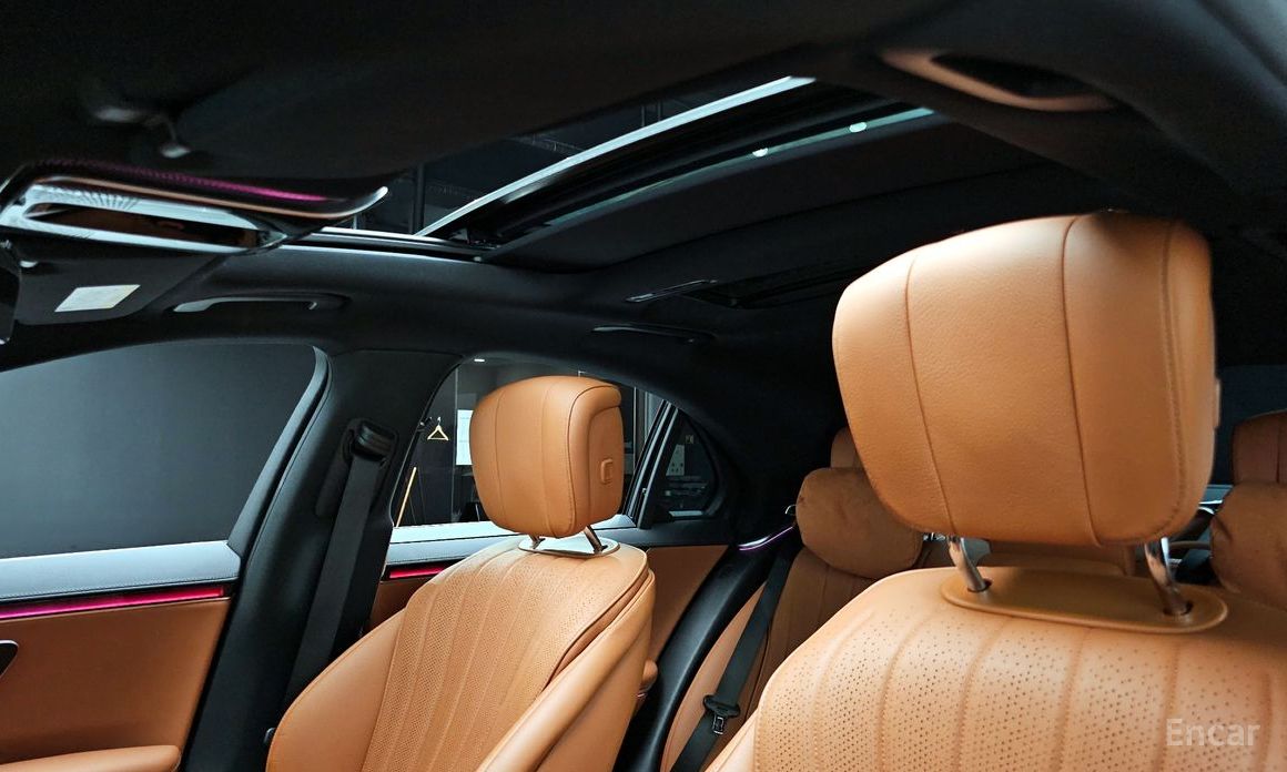 S-Class W223S400 d 4MATIC 17