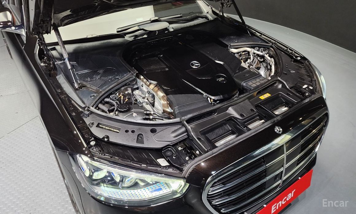 S-Class W223S400 d 4MATIC 7