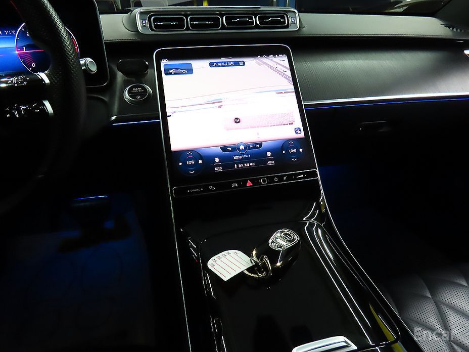 S-Class W223S400 d 4MATIC 11