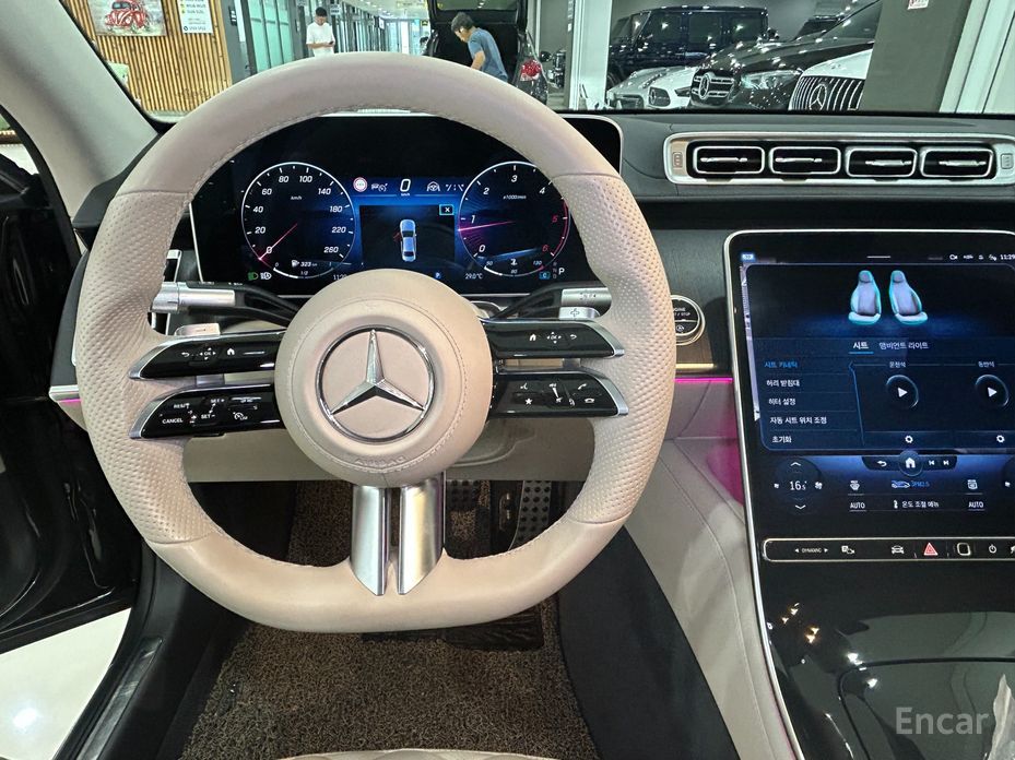 S-Class W223S400 d 4MATIC 8