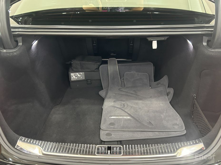 S-Class W223S400 d 4MATIC 15