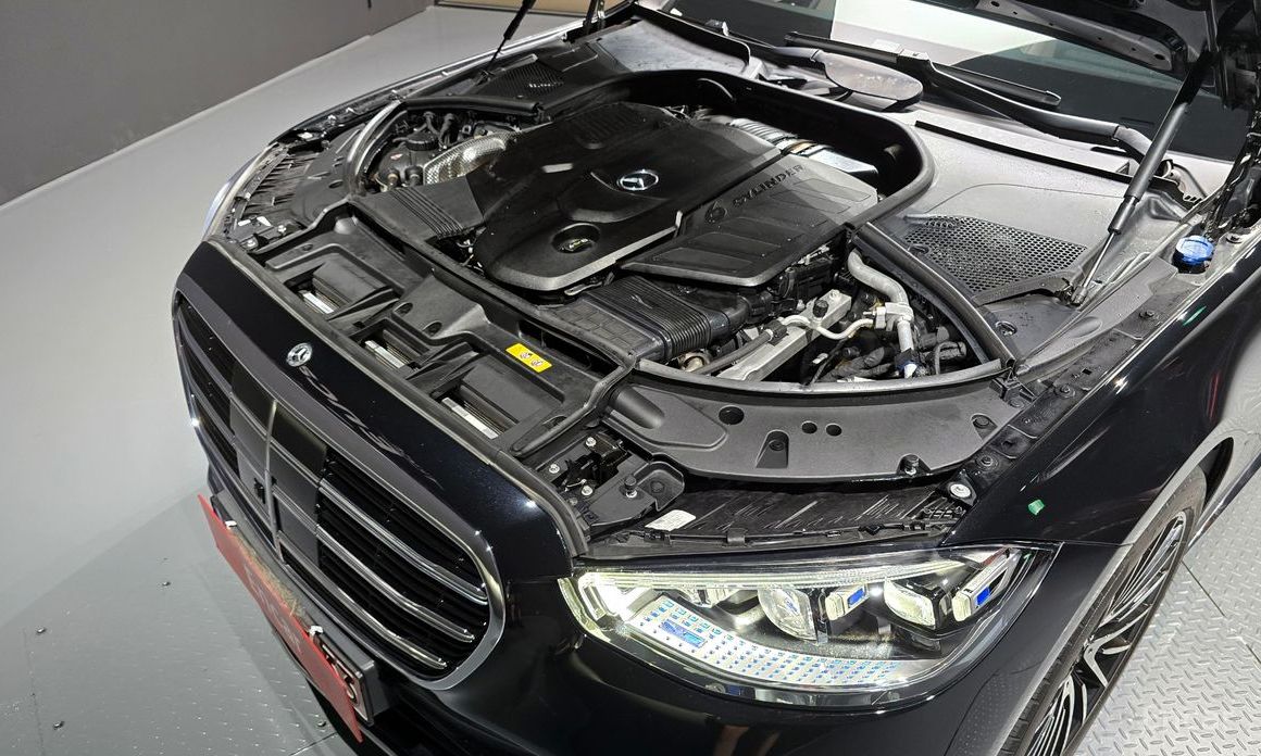 S-Class W223S400 d 4MATIC 7