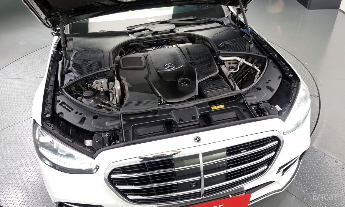 S-Class W223S400 d 4MATIC 7