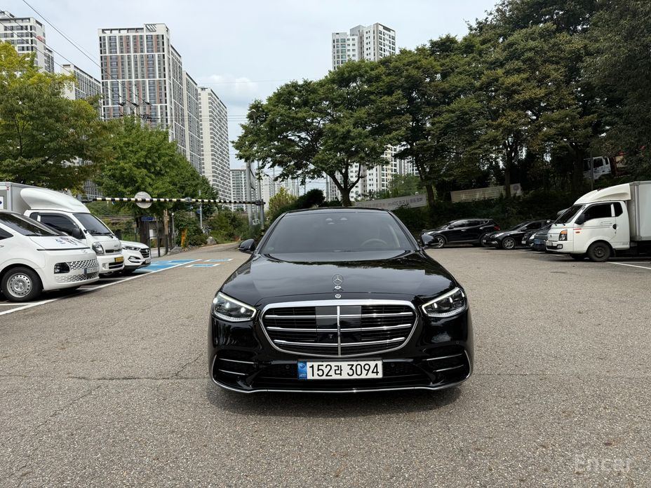 S-Class W223S400 d 4MATIC 3
