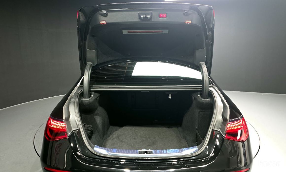 S-Class W223S400 d 4MATIC 21