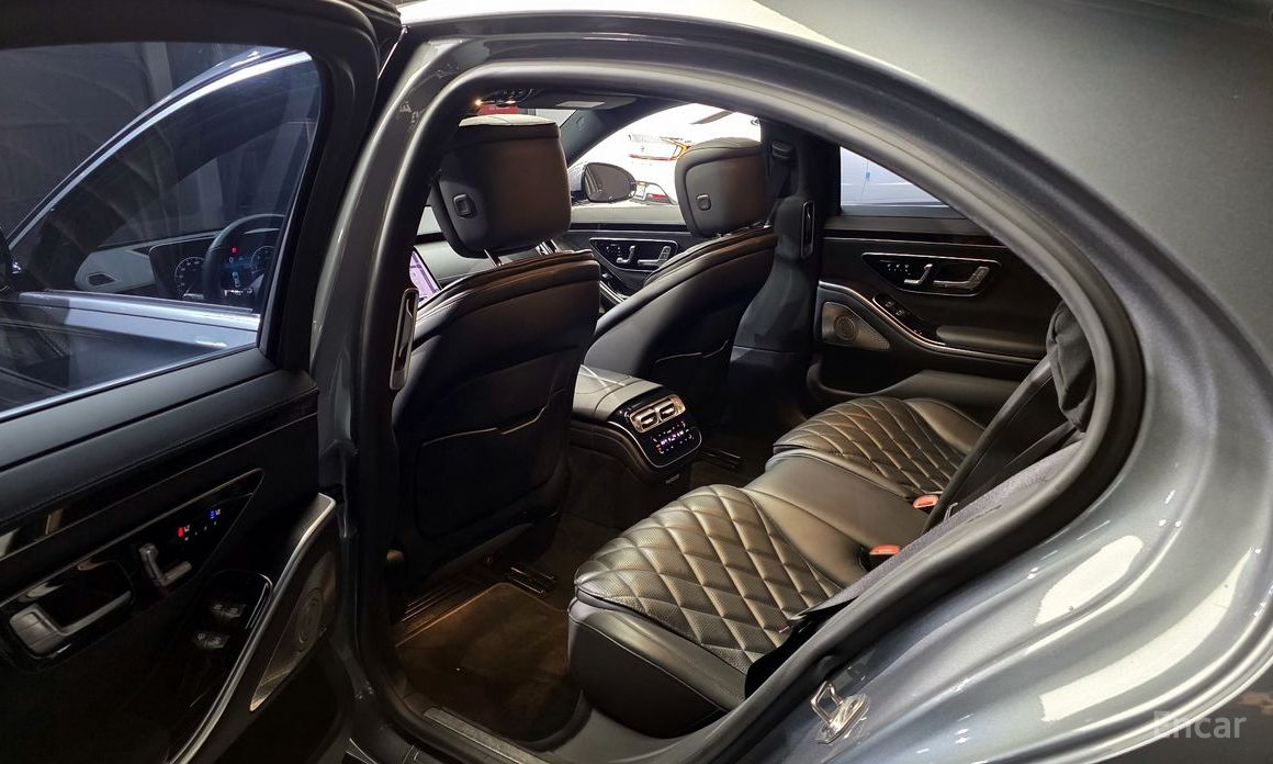 S-Class W223S400 d 4MATIC 12