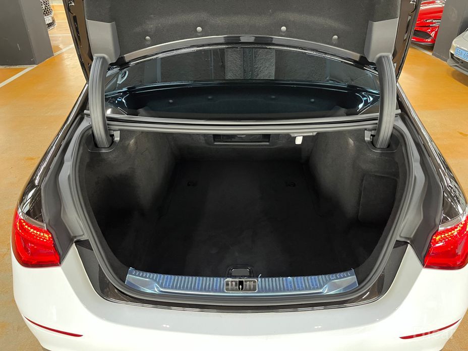 Mercedes-Benz S-Class W223 Maybach S580 4MATIC №20