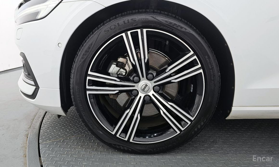 S60 3rd Generation B5 Inspiration 6