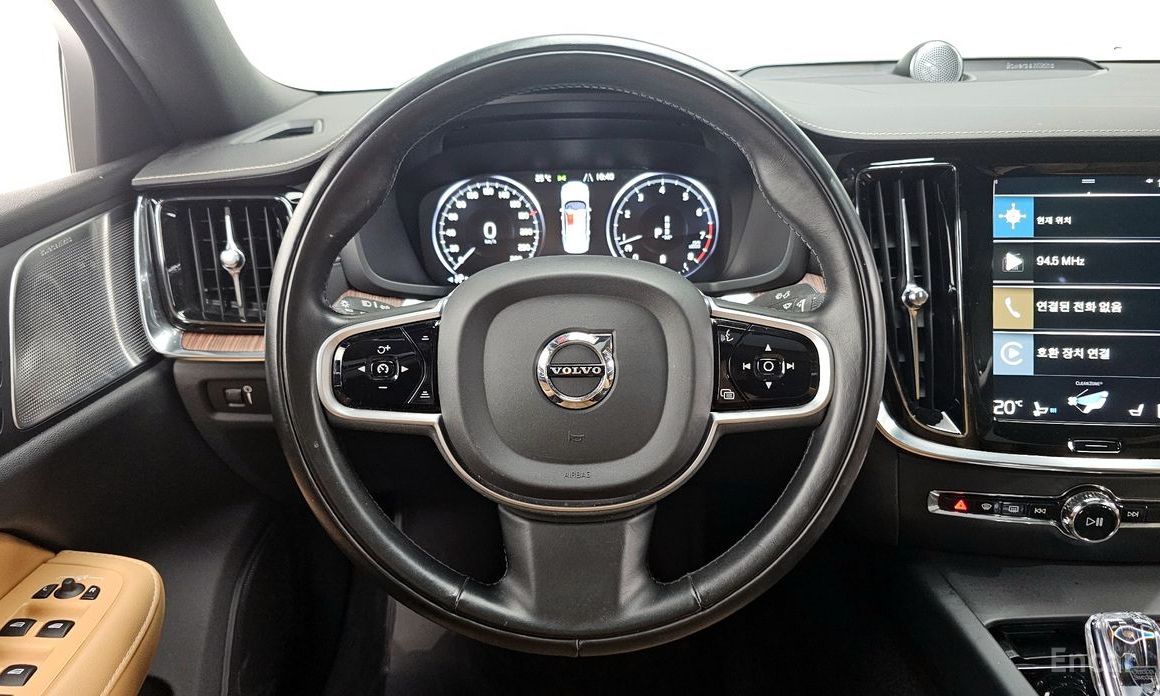 S60 3rd Generation B5 Inspiration 14