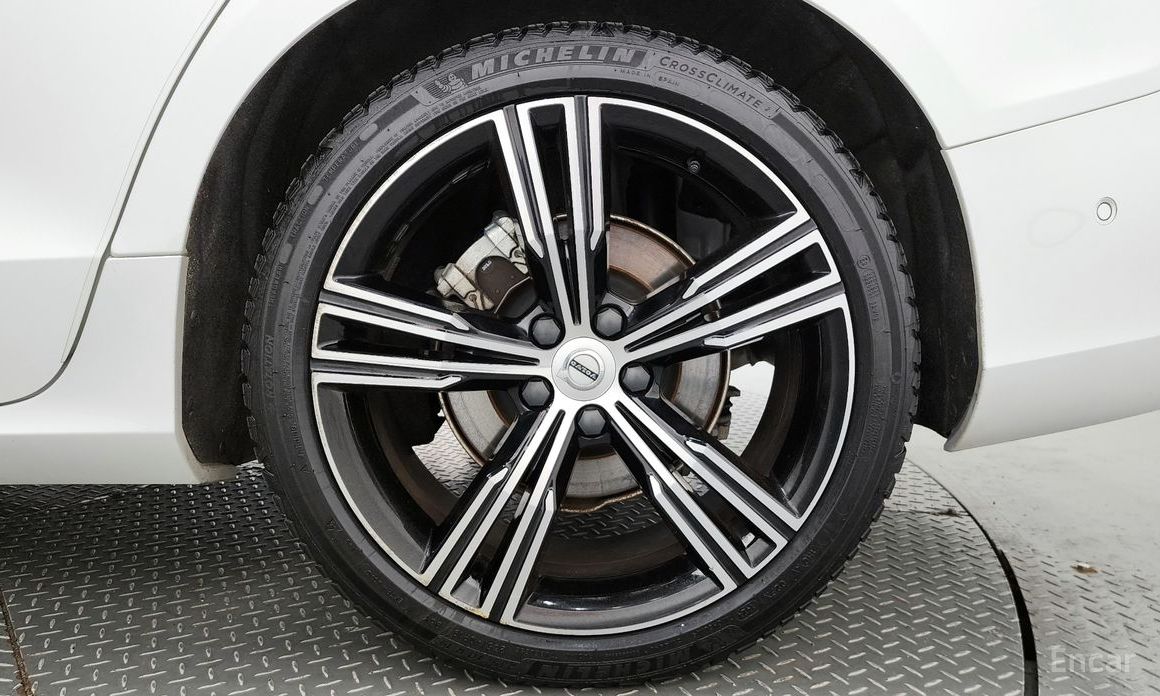 Volvo S60 3rd Generation B5 Inspiration №6