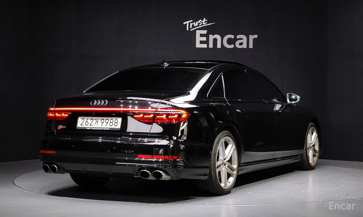 Audi S8 (D5) 4.0 TFSI Quattro LWB №3
